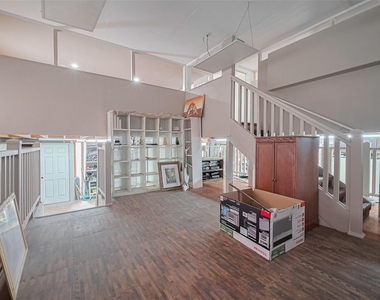 7618 Del Glen Lane - Photo Thumbnail 7