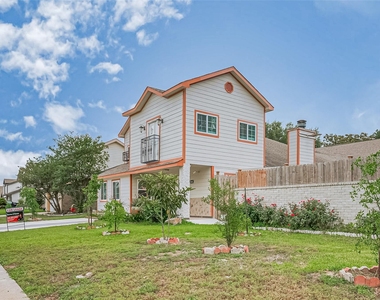 7618 Del Glen Lane - Photo Thumbnail 1