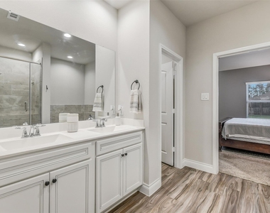 9239 Brunel Lane - Photo Thumbnail 22