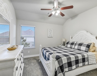 9239 Brunel Lane - Photo Thumbnail 26