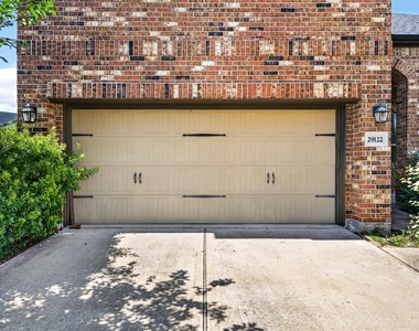 29122 Parker Trace Drive - Photo Thumbnail 4