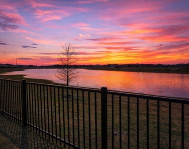 2421 Mar Vista Lane - Photo Thumbnail 40
