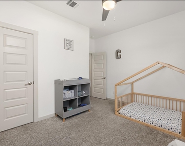 2421 Mar Vista Lane - Photo Thumbnail 21