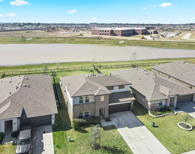 2421 Mar Vista Lane - Photo Thumbnail 38