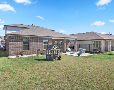 2421 Mar Vista Lane - Photo Thumbnail 33