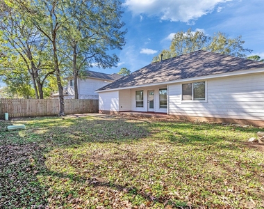 206 Doncaster Street - Photo Thumbnail 34