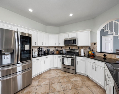 16315 Scotch Hollow Lane - Photo Thumbnail 15