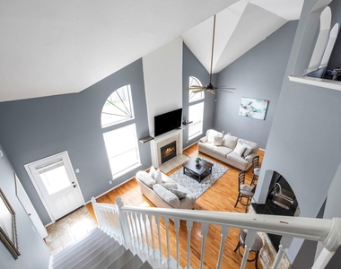 16315 Scotch Hollow Lane - Photo Thumbnail 25