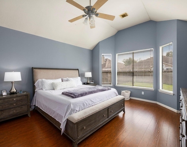 16315 Scotch Hollow Lane - Photo Thumbnail 18