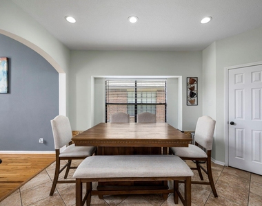 16315 Scotch Hollow Lane - Photo Thumbnail 16
