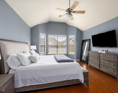 16315 Scotch Hollow Lane - Photo Thumbnail 19