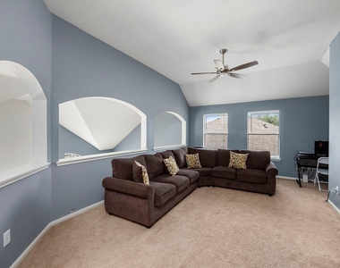 16315 Scotch Hollow Lane - Photo Thumbnail 27
