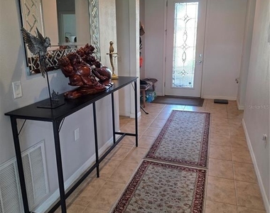 576 Cantabria Drive - Photo Thumbnail 3