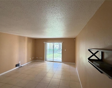 7513 Abonado Rd - Photo Thumbnail 3
