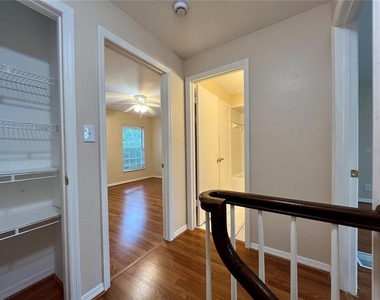 37240 Embassy Park Lane - Photo Thumbnail 4