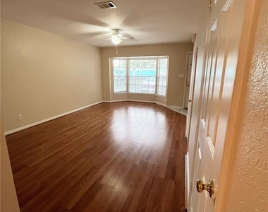 37240 Embassy Park Lane - Photo Thumbnail 1