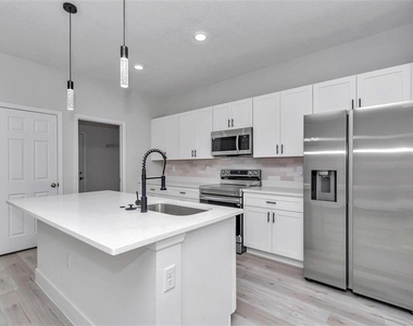 3398 Sw 165th Loop - Photo Thumbnail 13