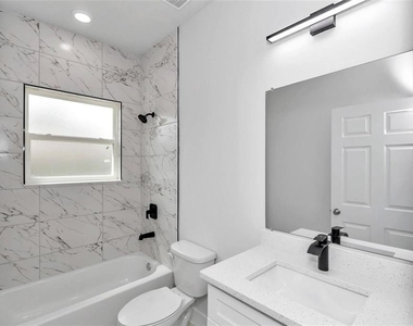 3398 Sw 165th Loop - Photo Thumbnail 32