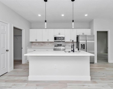 3398 Sw 165th Loop - Photo Thumbnail 4