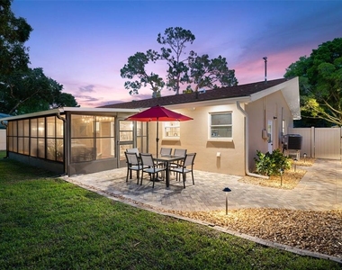 7940 3rd Street N - Photo Thumbnail 26