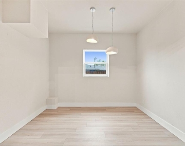1161 Howard Street - Photo Thumbnail 18