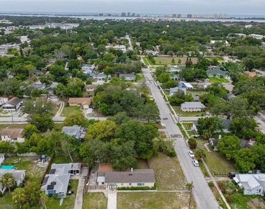 1161 Howard Street - Photo Thumbnail 17