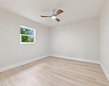 1161 Howard Street - Photo Thumbnail 22