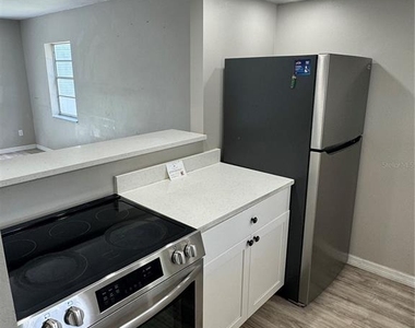 7195 E Bank Drive - Photo Thumbnail 3