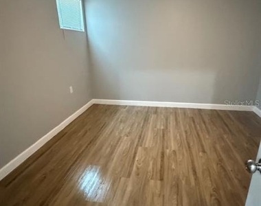 962 19 Avenue S - Photo Thumbnail 6