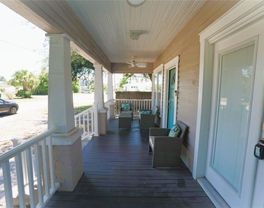 2511 W Fig Street - Photo Thumbnail 1