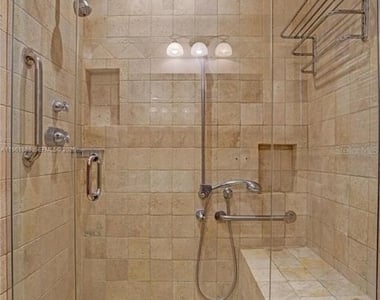 1247 Ne 101st Street - Photo Thumbnail 21