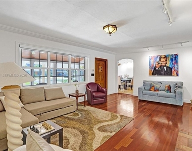 1247 Ne 101st Street - Photo Thumbnail 18