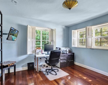 1247 Ne 101st Street - Photo Thumbnail 31