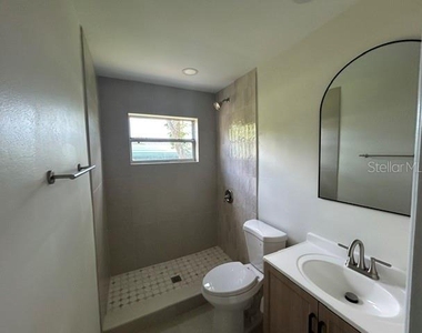6617 27th Way N - Photo Thumbnail 21