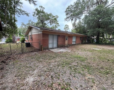 1121 Ne 13th Avenue - Photo Thumbnail 22