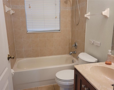 20722 Great Laurel Avenue - Photo Thumbnail 22