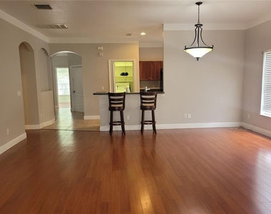 20722 Great Laurel Avenue - Photo Thumbnail 5