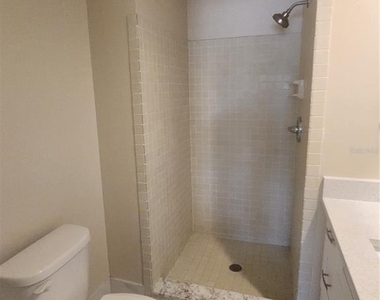 209 Corkwood Ln - Photo Thumbnail 14