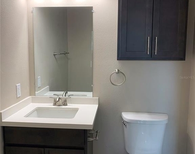 5617 Legacy Crescent Place - Photo Thumbnail 10