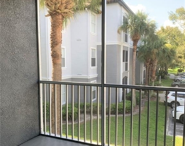 5617 Legacy Crescent Place - Photo Thumbnail 20