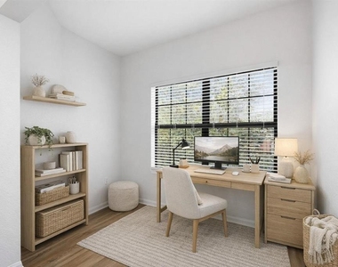 2171 Portofino Place - Photo Thumbnail 13