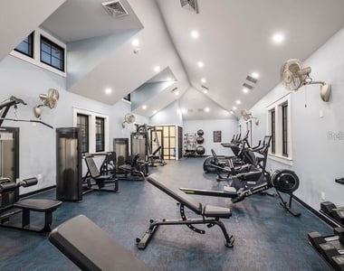 6404 Jensen View Avenue - Photo Thumbnail 44