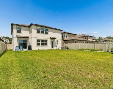 16011 Sonoma Grove Circle - Photo Thumbnail 31