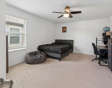 16011 Sonoma Grove Circle - Photo Thumbnail 26