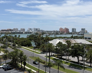 51 Island Way - Photo Thumbnail 22