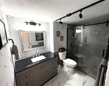 51 Island Way - Photo Thumbnail 27