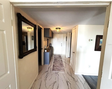 51 Island Way - Photo Thumbnail 17