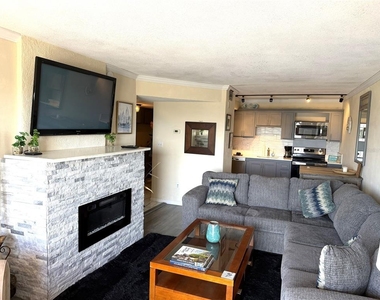 51 Island Way - Photo Thumbnail 9