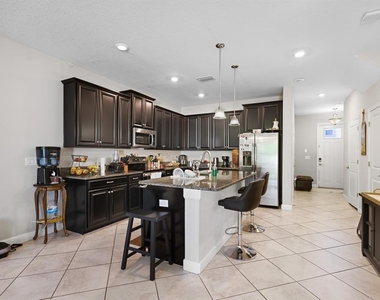 6629 Rocky Park Street - Photo Thumbnail 3
