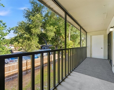 101 Lake Avenue Ne - Photo Thumbnail 38